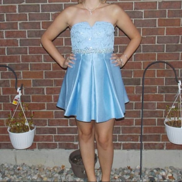 homecoming dress - Picture 1 of 1